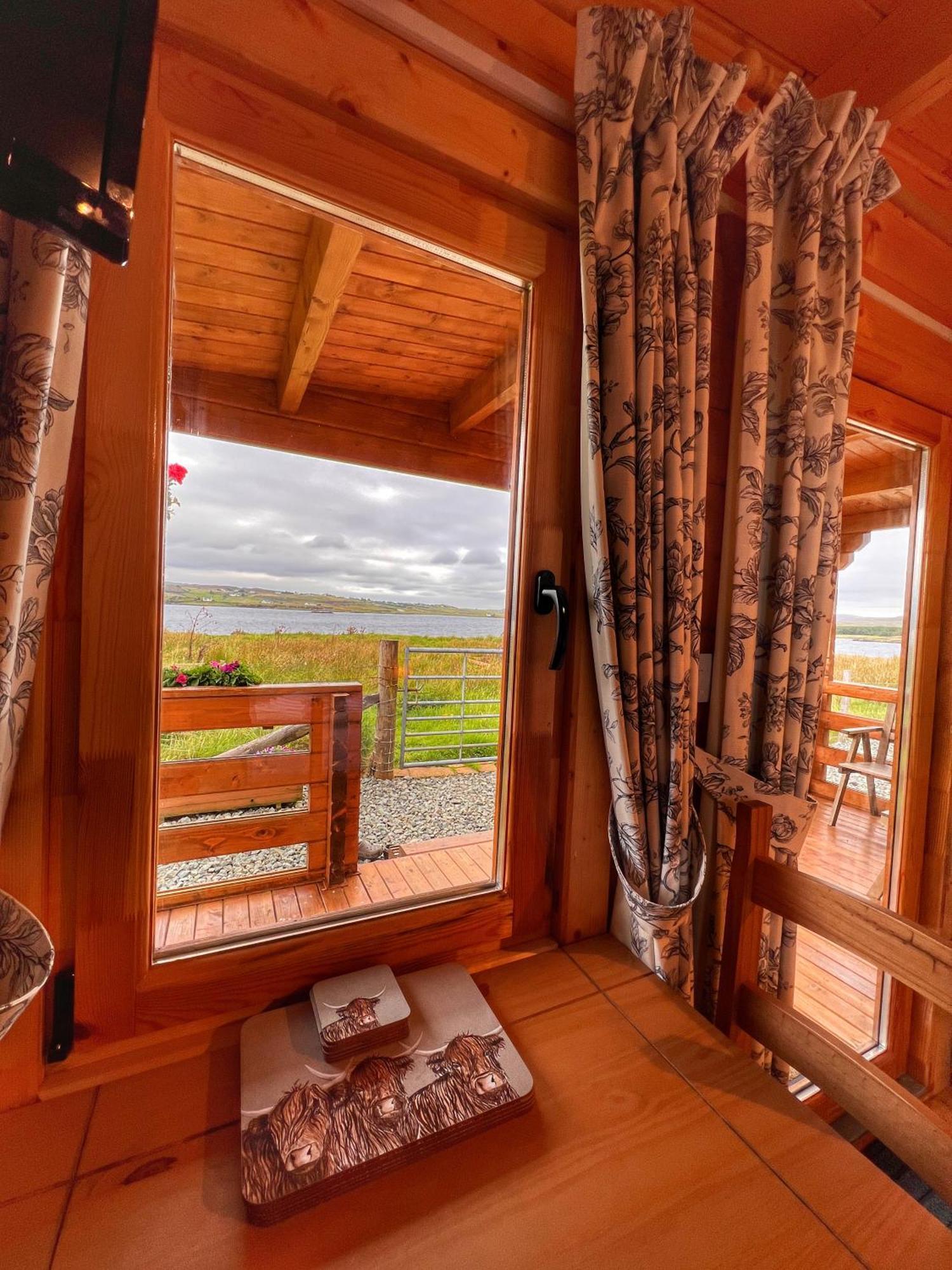 Harlosh Log Cabins Dunvegan  Rom bilde